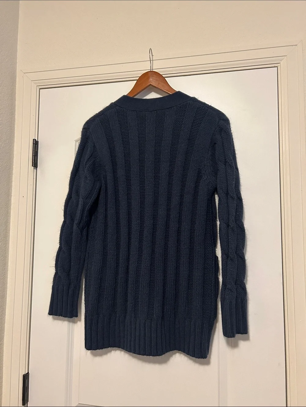 Navy Cable Knit Chunky Button-Up Cardigan Size Medium
